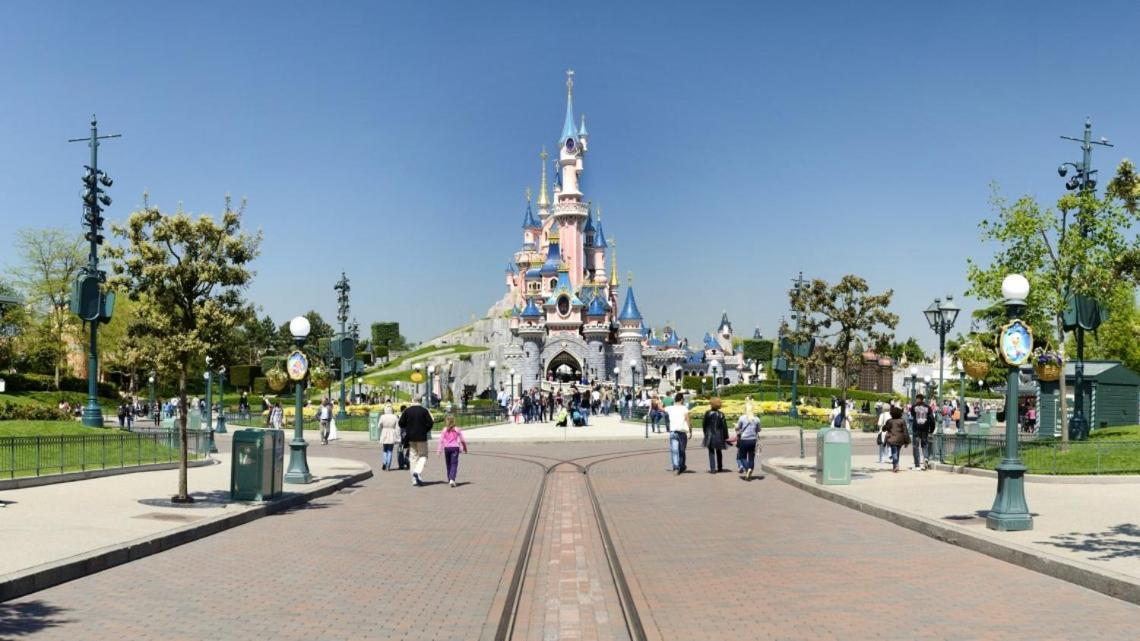 Tres Beau Studio Proche De Disneyland Et De Paris Lägenhet Ozoir-la-Ferrière Exteriör bild